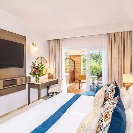 Resort La Cala 4*