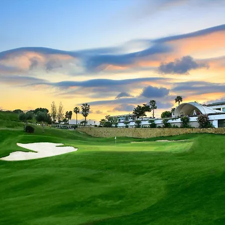 Resort La Cala 4*